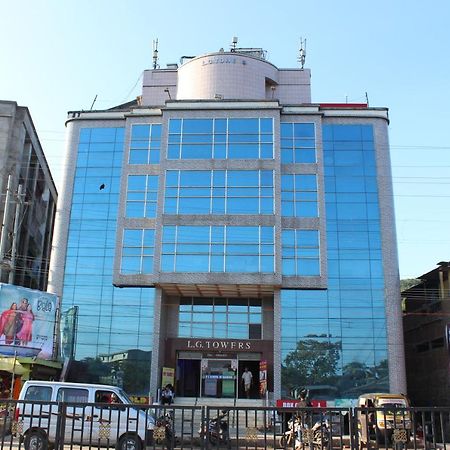 فندق Lg Towers غاواهاتي المظهر الخارجي الصورة