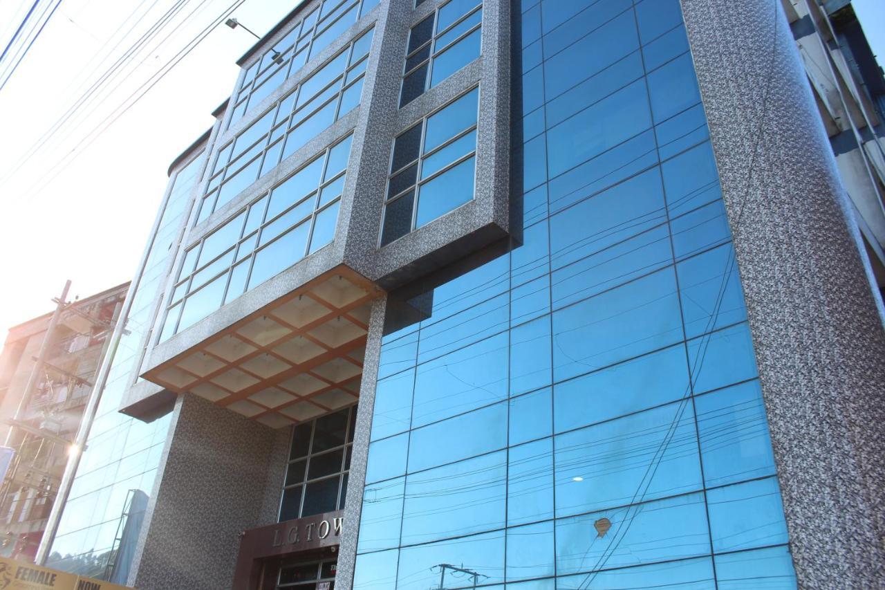 فندق Lg Towers غاواهاتي المظهر الخارجي الصورة
